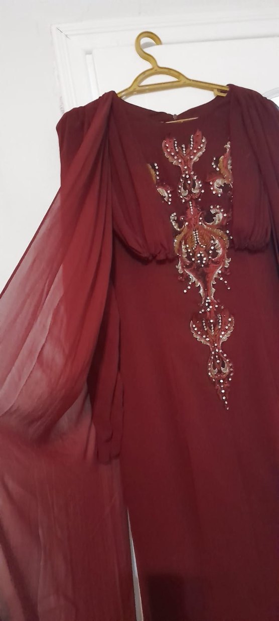 Bordo Nakışlı Uzun Kollu Kadın Abiye Elbise - Görsel 2