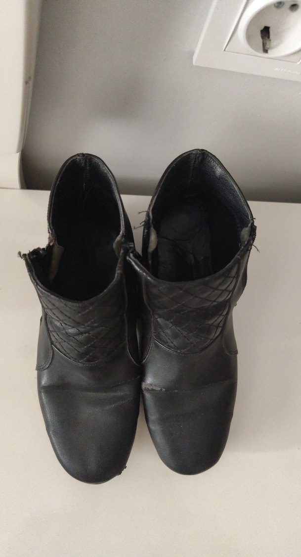 Fermuarlı Siyah Kadın Dolgu Topuk Bot - Görsel 2