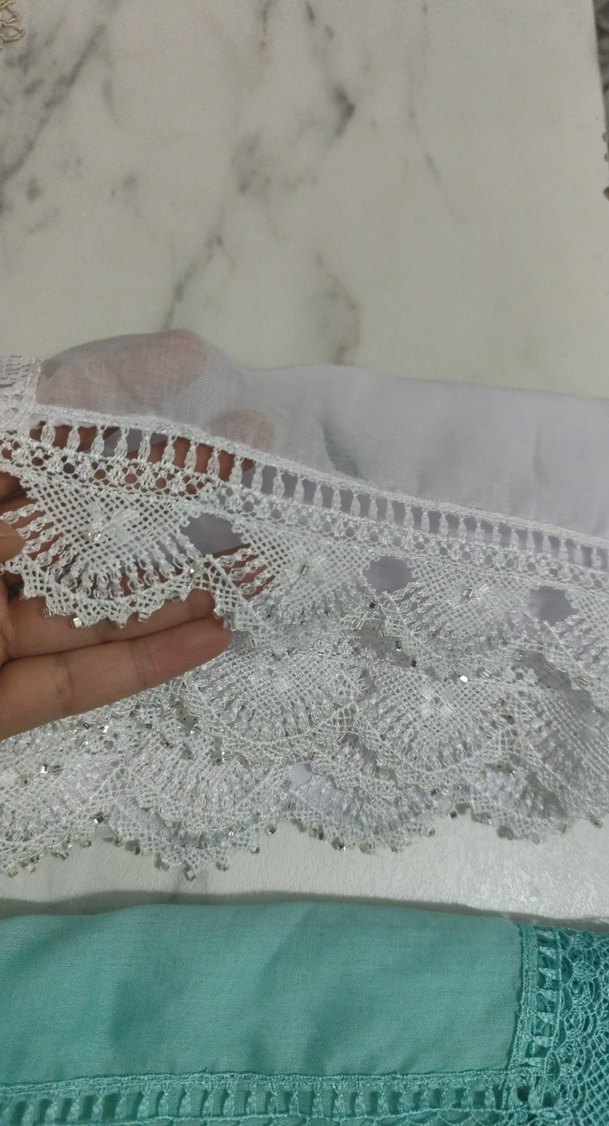 boncuk işlemeli laçek vs eşarp - Görsel 3