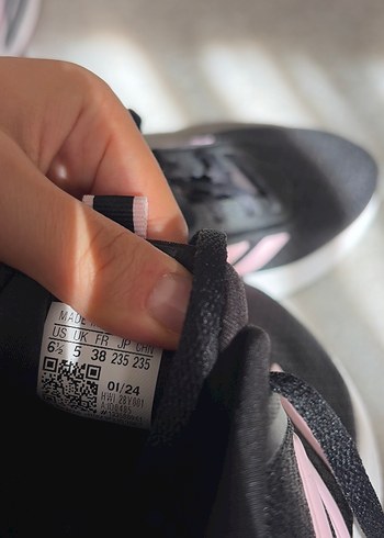 Pembe Şeritli Siyah Spor Ayakkabı - Görsel 5