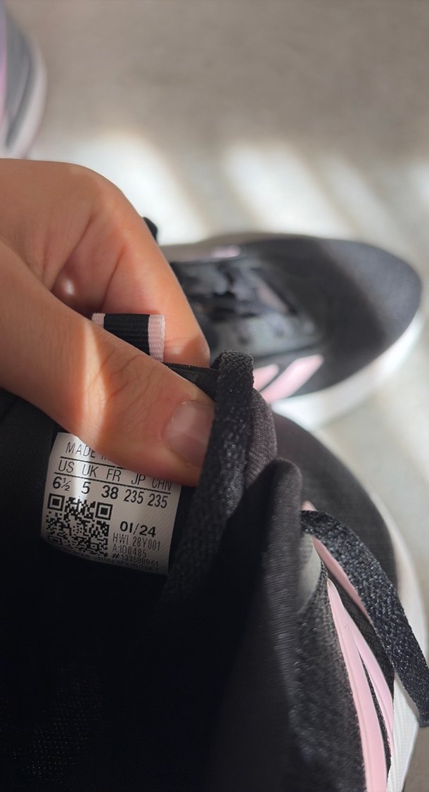 Pembe Şeritli Siyah Spor Ayakkabı - Görsel 5