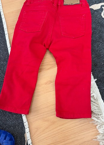 Düğmeli Kırmızı Erkek Çocuk Kot Pantolon - Görsel 2