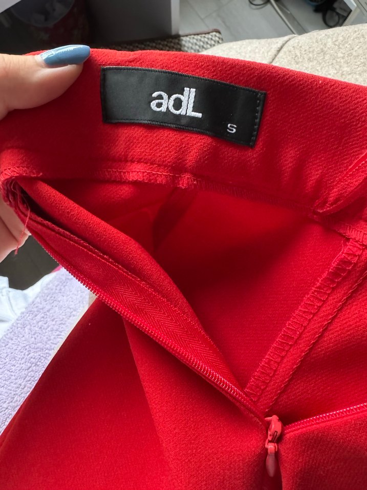 Kırmızı Midi Etek - Görsel 3