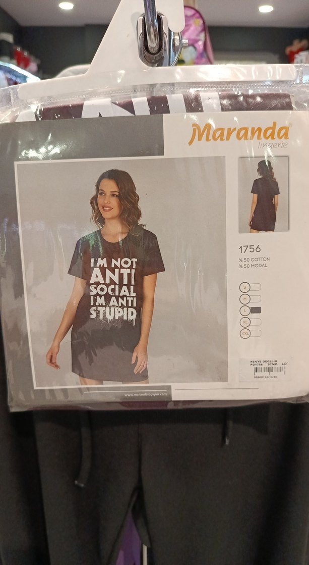 Siyah Baskılı  Tişörtü - Görsel 4