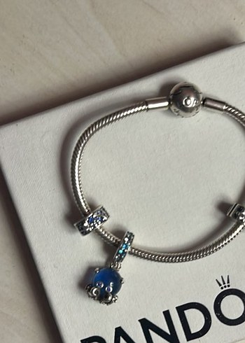Pandora Mavi Ahtapot Charm ve 2 Klipsli Kadın Bileklik - Görsel 3