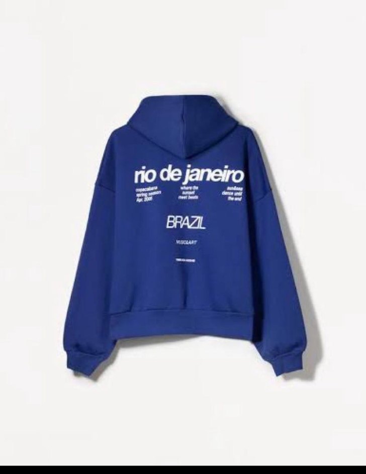 Kadın Bershka Mavi Kapüşonlu Baskılı Sweatshirt - Görsel 2