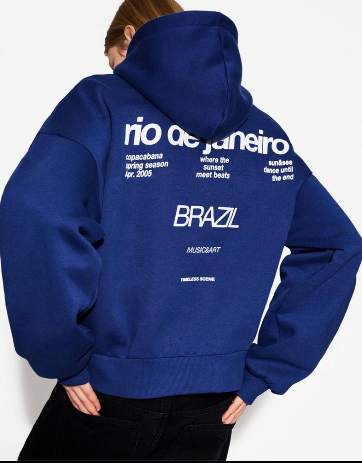 Kadın Bershka Mavi Kapüşonlu Baskılı Sweatshirt - Görsel 3