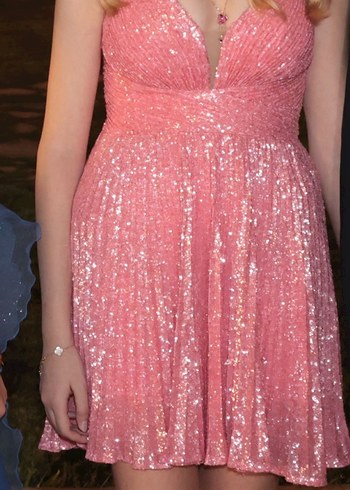 Sirt Detaylı Pembe Kisa Ablye Elbise - Görsel 2