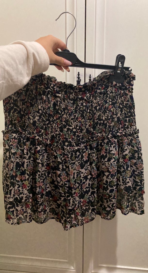 Çiçek Desenli Volanlı Mini Etek - Görsel 2