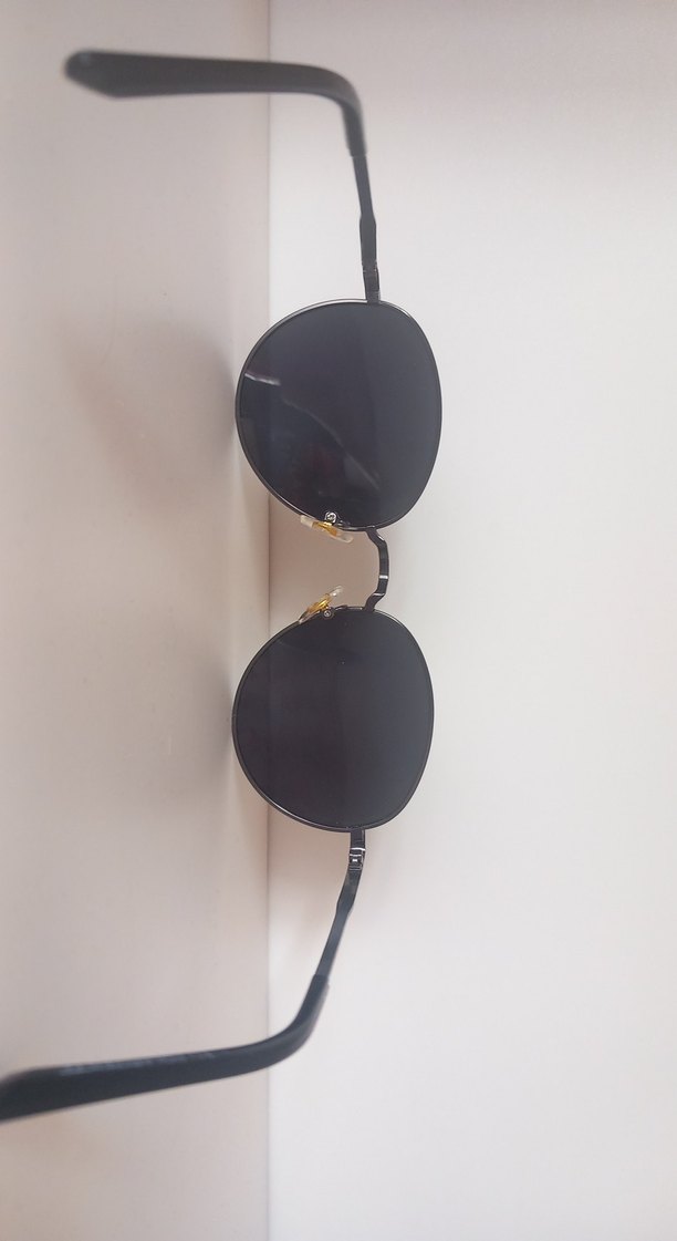 siyah güneş gözlüğü - Görsel 3