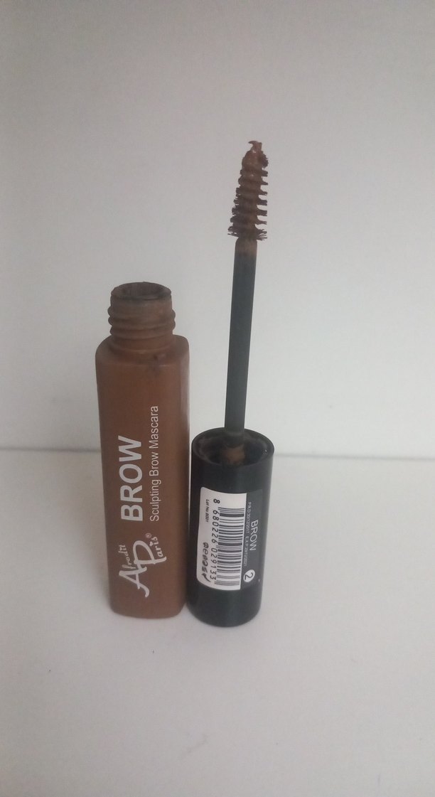 Kahverengi Kaş Maskarası - Görsel 3