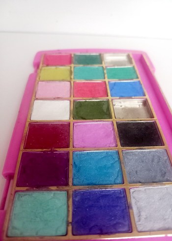 Canlı Renkli Göz Farı Paleti - Görsel 3