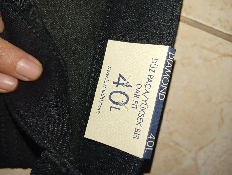 Siyah Normal Kesim Denim Pantolon - Görsel 4