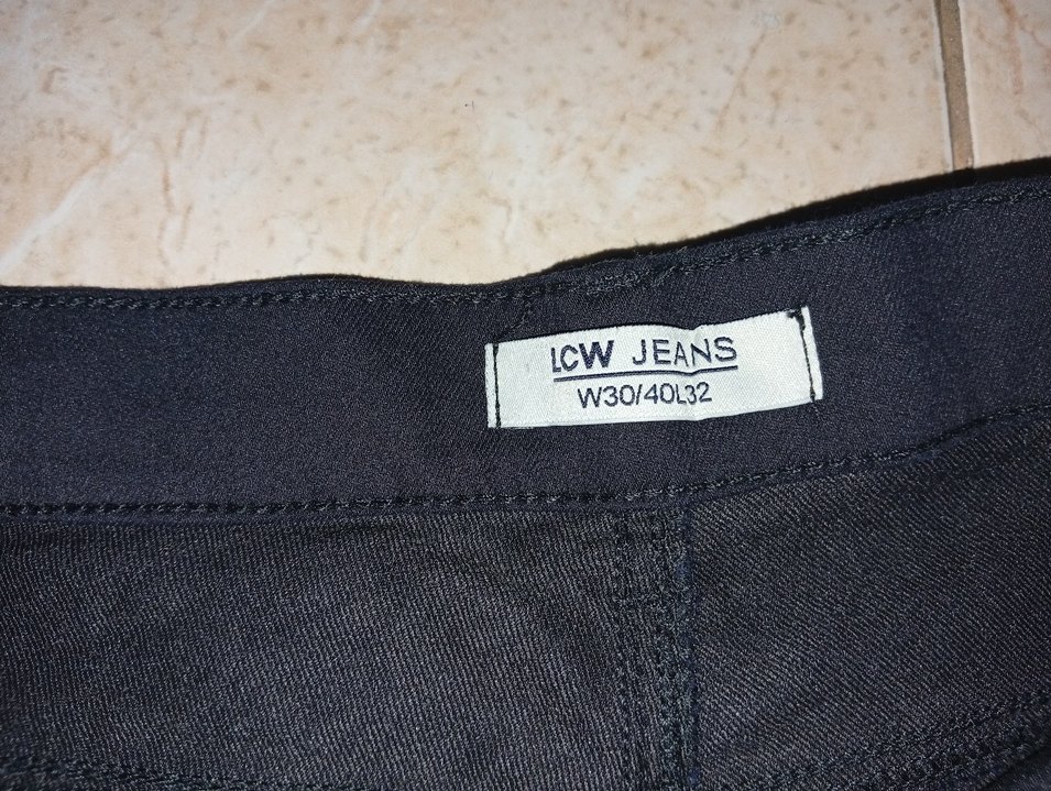 Siyah Normal Kesim Denim Pantolon - Görsel 3