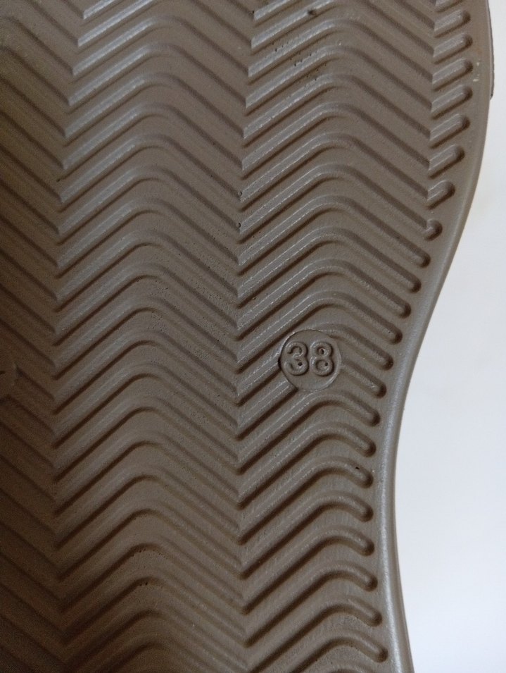 Bej Kürklü Dolgu Topuk Kadın Bot - Görsel 2