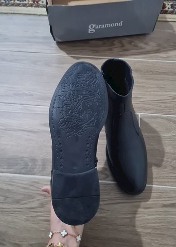 Siyah Erkek Kemerli Minimalist Bot - Görsel 5