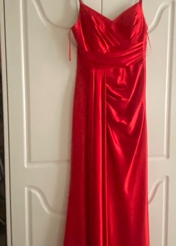 Podium Vip Abiye ile Saten - Görsel 3