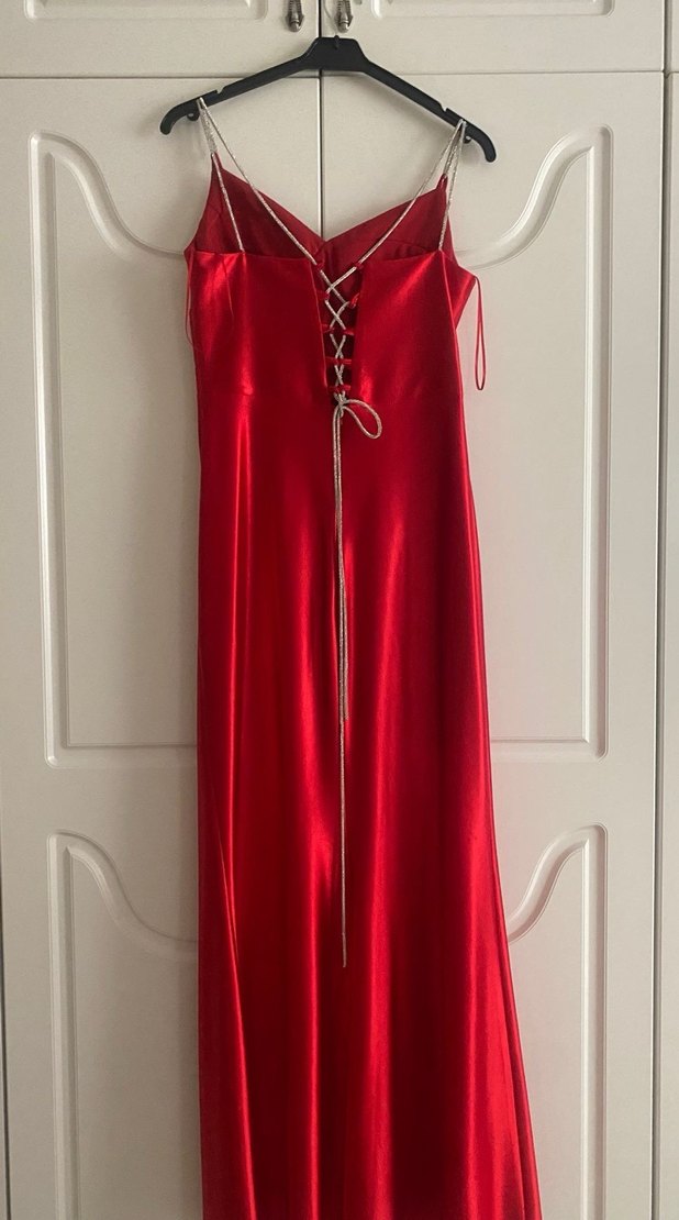 Podium Vip Abiye ile Saten - Görsel 4