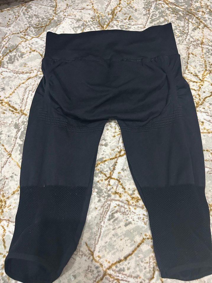 Siyah Kadın Spor Midi Tayt - Görsel 3