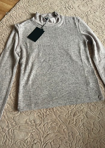 Uzun yakalı bluz - Görsel 2