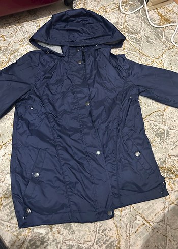 Düğmeli ve fermuarlı Lacivert Kadın yağmurluk mont - Görsel 2