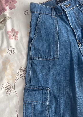 Trendyol & Milla Düğmeli Mavi Rahat Kesim Midi Kadın Kot Pantolon