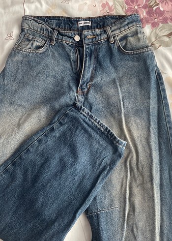 Baggy jeans