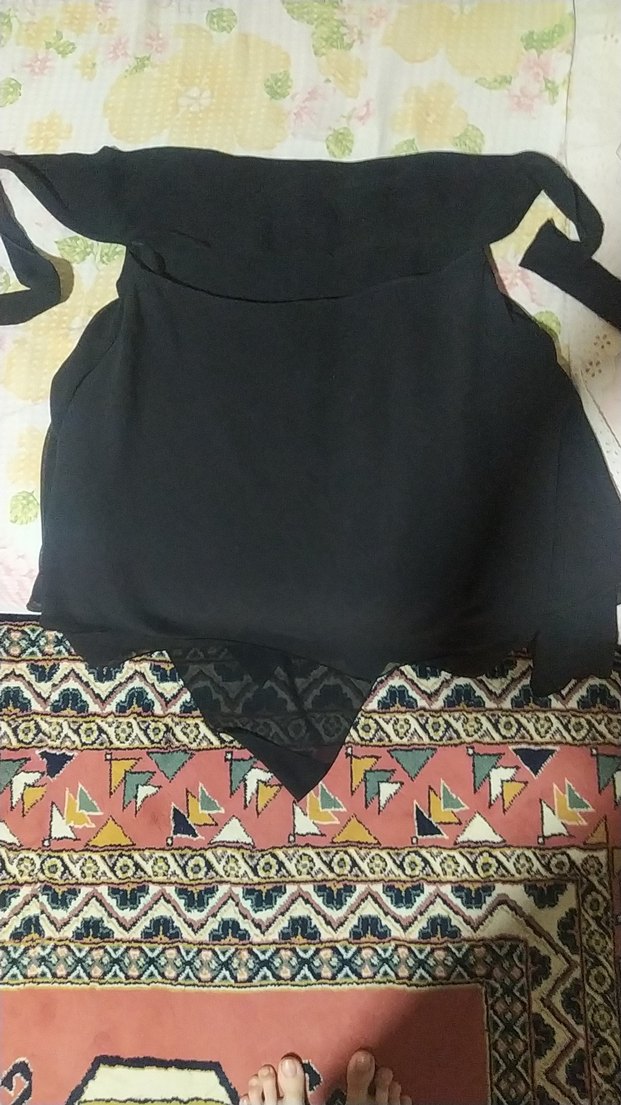 Siyah Dökümlü Kadın Şal - Görsel 2