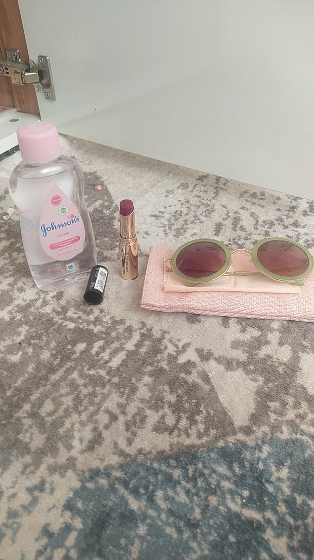 Johnson's Bebek Temizleme Suyu 300 ml - Görsel 2