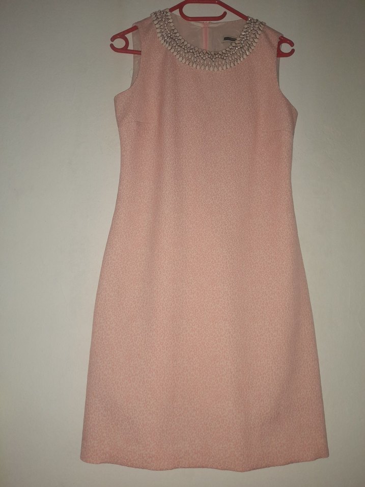 Zincir Detaylı Pudra Midi Elbise - Görsel 2