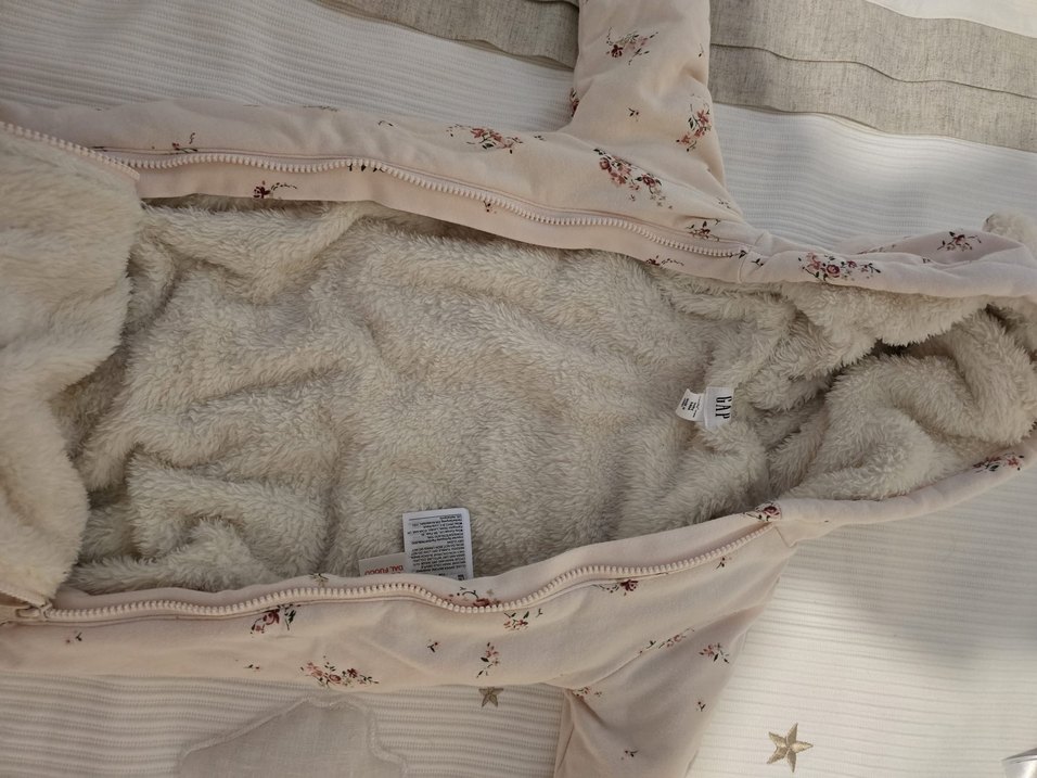 Kız bebek astronot - Görsel 3