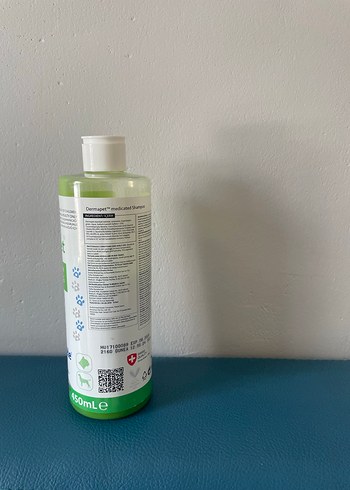  Beden Dermapet Medicated Kaşıntı önleyici köpek şampuanı