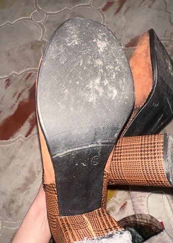 Kahverengi Süet Tokalı Kadın Bot 2 defa giyildi - Görsel 4