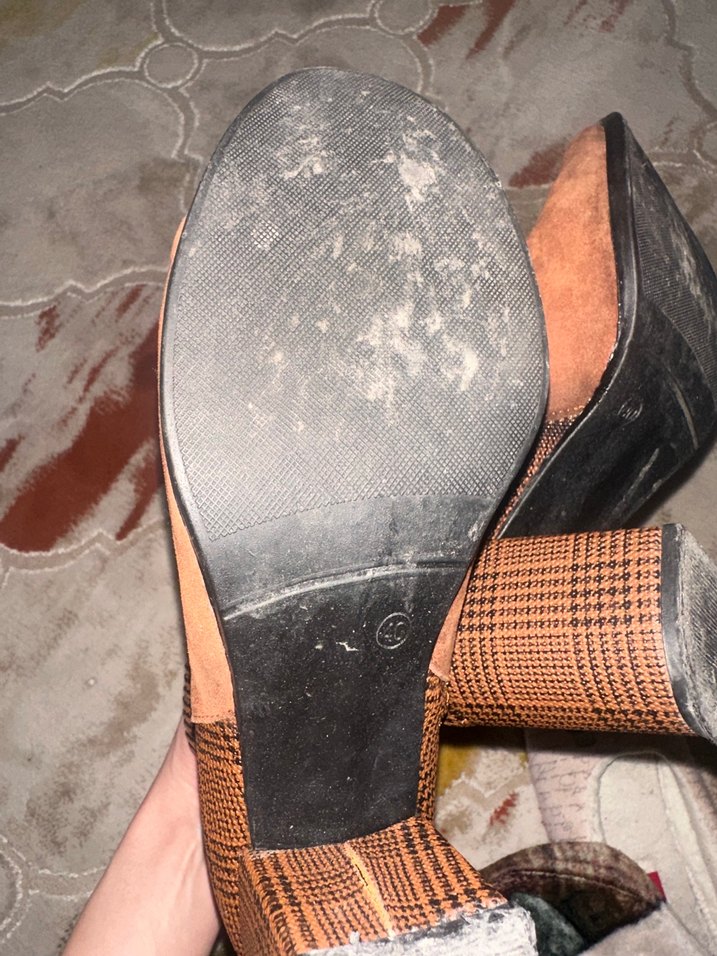 Kahverengi Süet Tokalı Kadın Bot 2 defa giyildi - Görsel 4