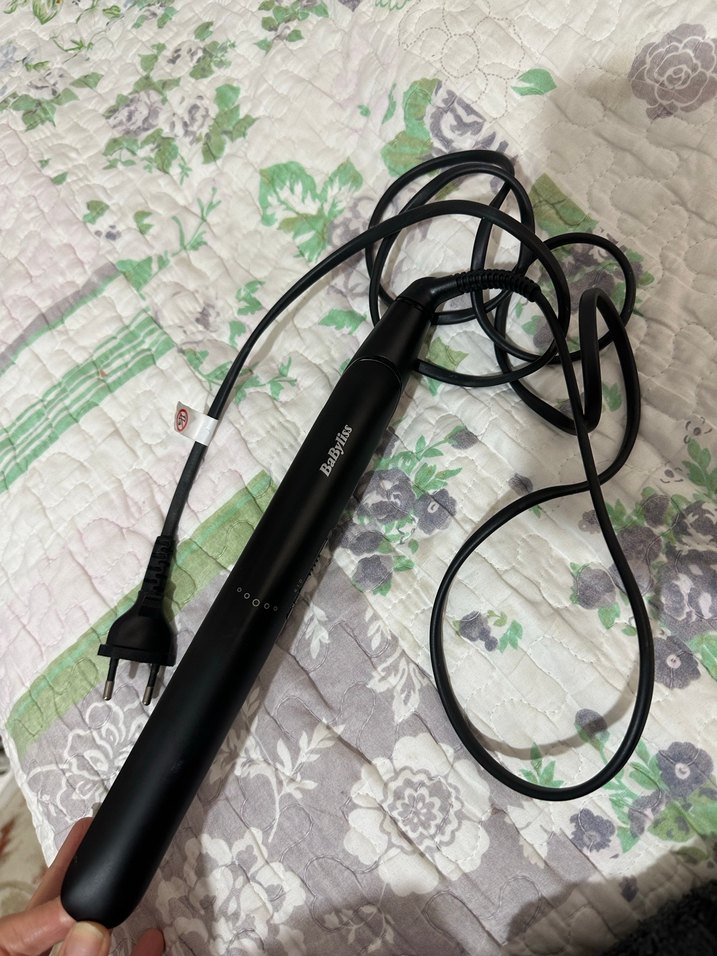 Siyah Babyliss Saç Düzleştirici - Görsel 2