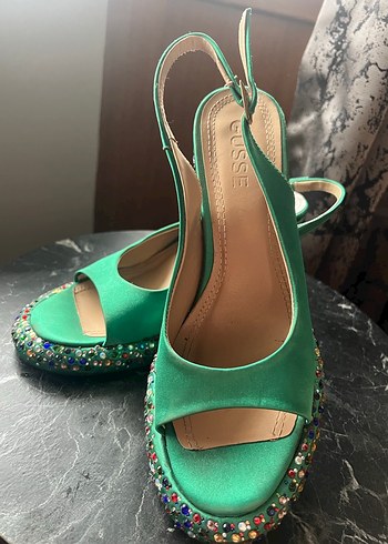 Yeşil Parlak Platform Topuklu Kadın Ayakkabı - Görsel 2