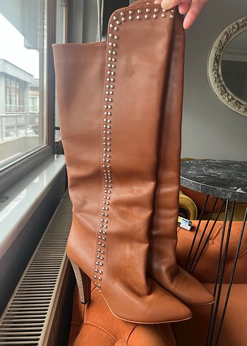 Kahverengi Deri Tokalı Stiletto Topuklu Kadın Çizme - Görsel 2