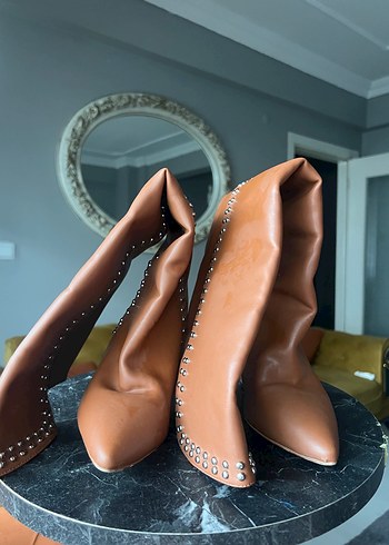 Pelinin Ayakkabıları 39