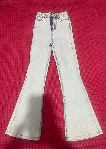 Beyaz Batik Desenli Midi Kadın Kot Pantolon