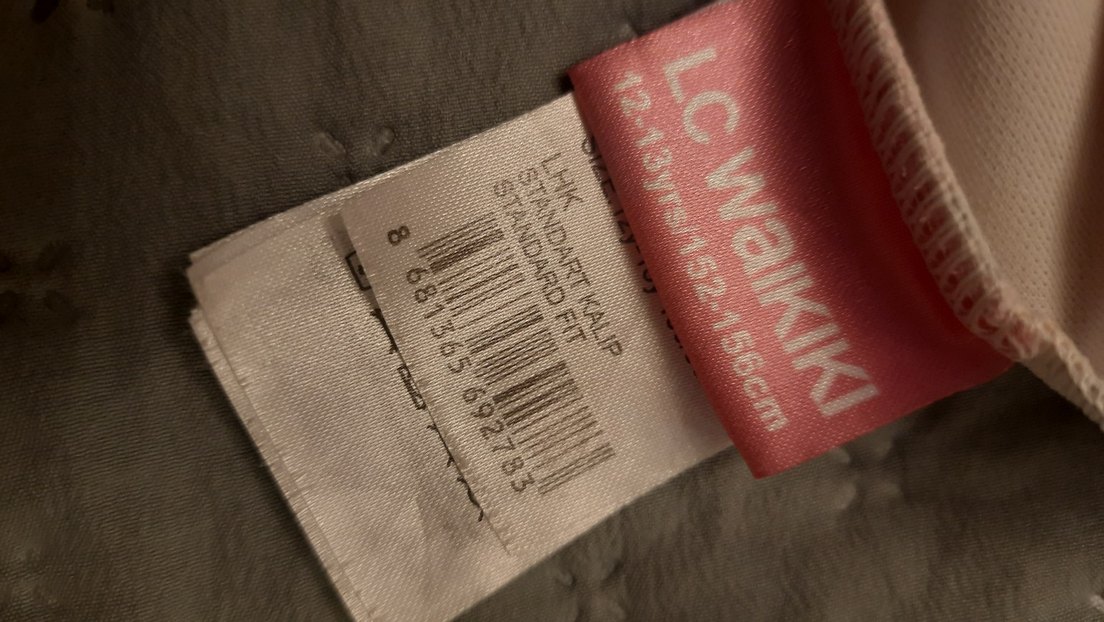 Pembe Desenli Fırfırlı ız çocuk mayo ve sort takım   12  yaş - Görsel 4