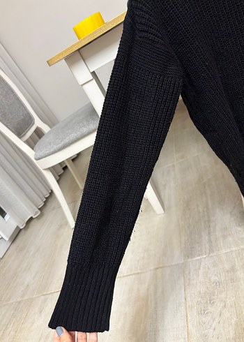 Düğmeli Siyah Kadın Kazak - Görsel 3