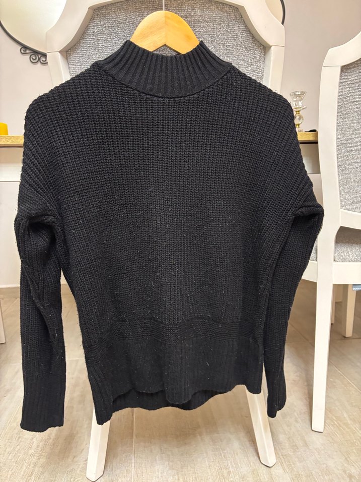 Düğmeli Siyah Kadın Kazak - Görsel 2