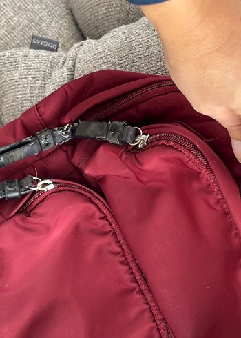 Mavi marka bordo sırt çantası - Görsel 2