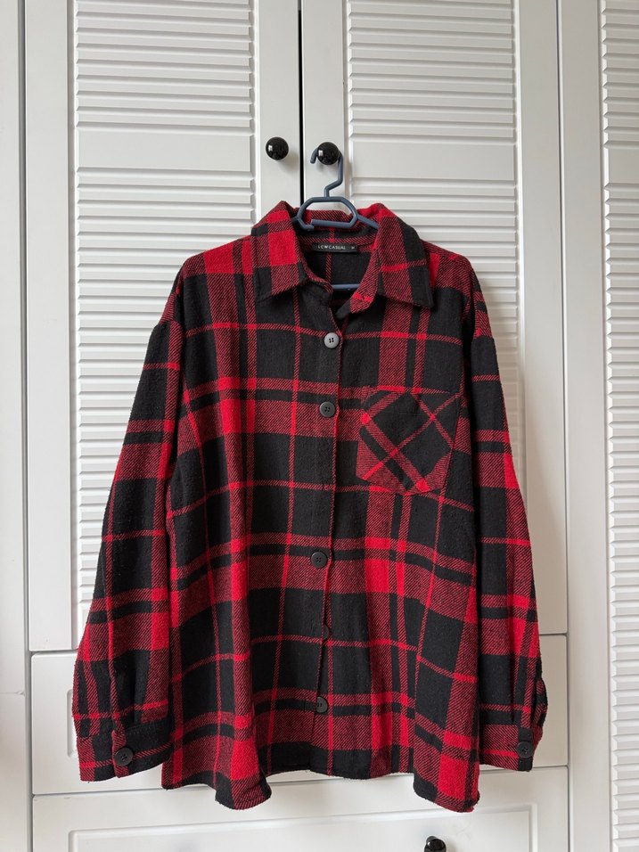 Kırmızı Siyah Kareli Düğmeli Kadın Gömlek - Görsel 2