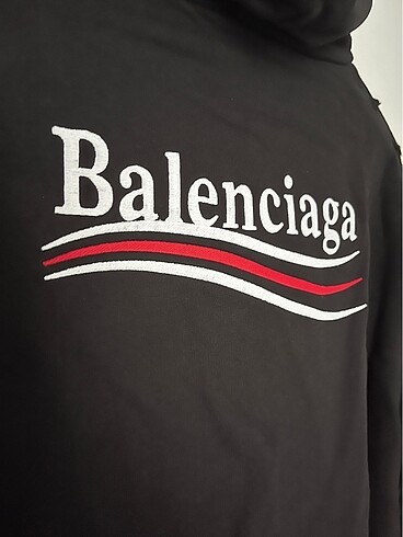 l Beden Balenciaga sweat