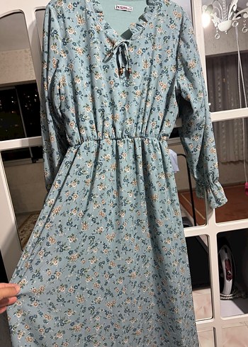 42 Beden Mavi Çiçek Desenli Uzun Bohem Elbise