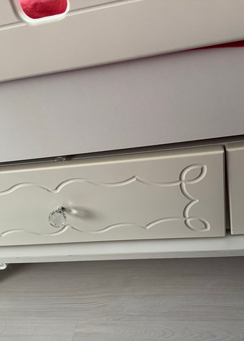 Ikea Beyaz Ahşap Bebek Beşiği