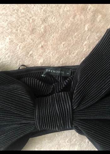 xs Beden Siyah Gotik Fiyonk crop