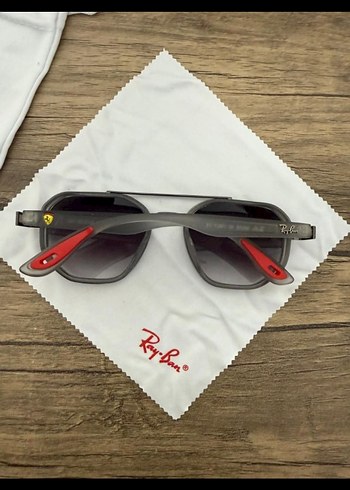 Ray-Ban - Görsel 3