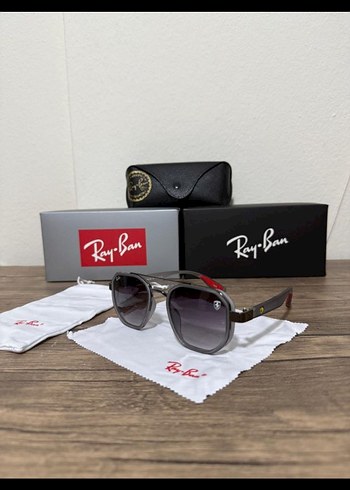 Ray Ban